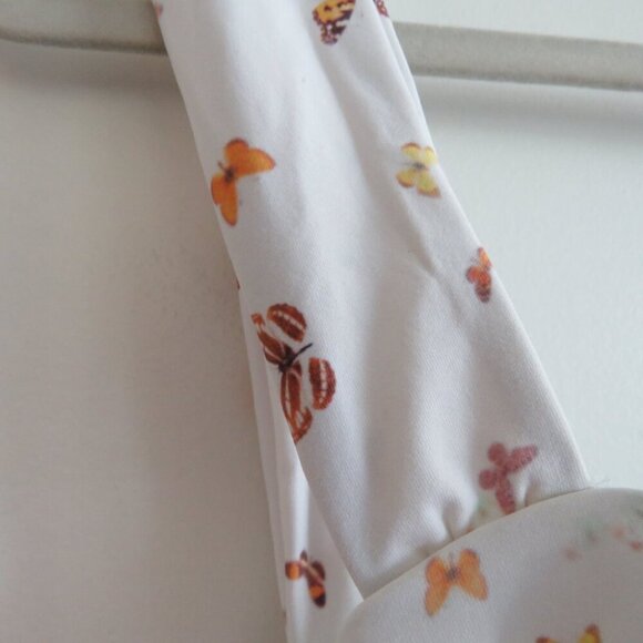 WEWOREWHAT Vintage Danielle One Piece Swimsuit White Butterfly Print - Size M - Picture 7 of 15